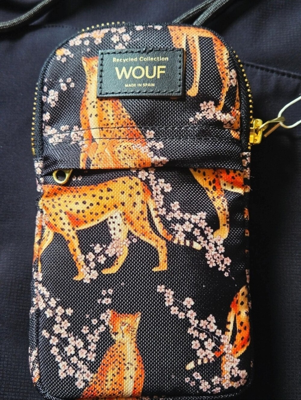 Wouf Crossbody Phone Bag For Travel